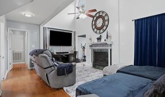 1013 Spring Hill Dr, Albany, GA 31721