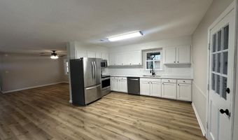 220 River Forest Dr, Boiling Springs, SC 29316