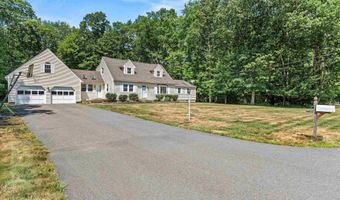 29 Maple Dr, Bedford, NH 03110