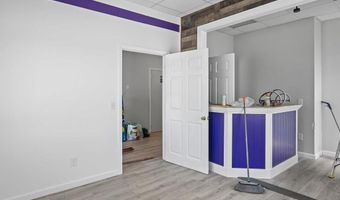 211 Main St, Hopkinton, RI 02804