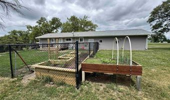 810 4Th St, Anita, IA 50020