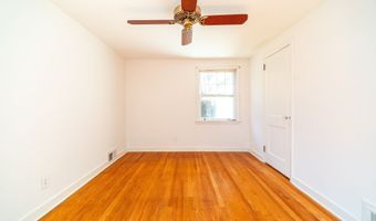 24 Homecrest Dr, Berlin, CT 06037