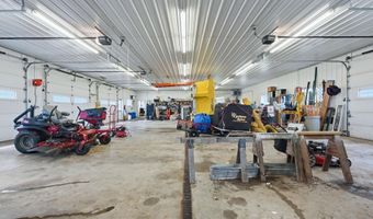 135 E Brown Dr, Avilla, IN 46710