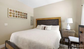 106 Thistle Field Dr, Asheville, NC 28806