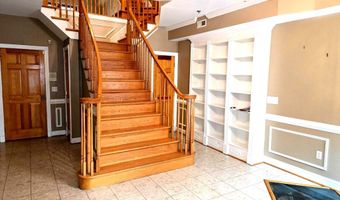 704 S BOND St, Baltimore, MD 21231