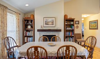 417 33rd St SW, Altoona, IA 50009