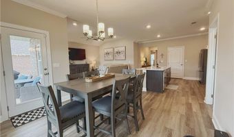 2527 FARMVILLE LAKES Dr, Auburn, AL 36830