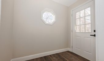 16 Church St, Belmont, NH 03220