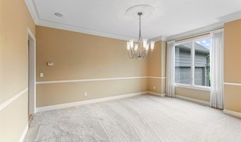 210 Chisholm Ct, Aurora, OH 44202