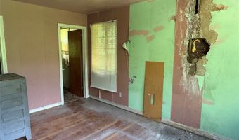3641 Green Garden Rd, Aliquippa, PA 15001