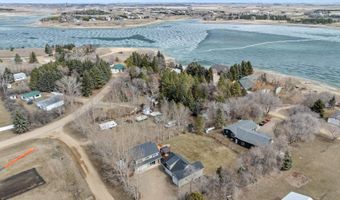 1294 41Z Ave NW, Garrison, ND 58540