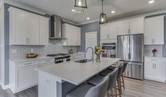 3697 Chalmers Dr, Bargersville, IN 46106