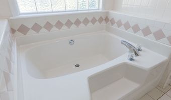 555 Cox Still, Adel, GA 31620