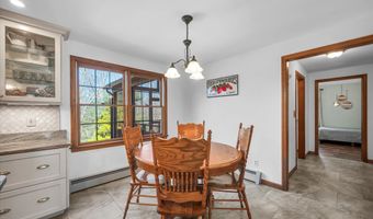 773 Devonwood Dr, Cheshire, CT 06410