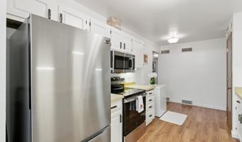 4465 Crescent Rd, Fitchburg, WI 53711