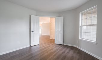 585 Eagles Nest Ct, Avon, IN 46123