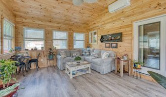 11 Hally Ln, Colchester, CT 06415