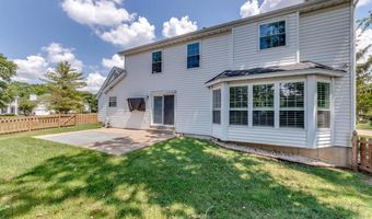 13153 Barrett Meadows Dr, Des Peres, MO 63021