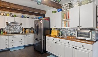 1301 NH Route 175, Campton, NH 03223