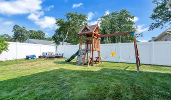 728 NEPTUNE Ave, Beachwood, NJ 08722