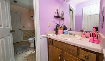 1219 NW Laquita Dr, Arab, AL 35016