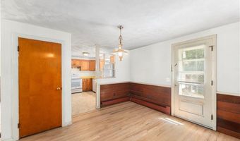 4 Reed Pl, East Greenwich, RI 02818