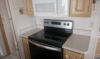 14010 S Amado Blvd 302, Arizona City, AZ 85123
