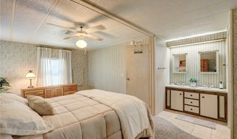 809 Oleander Cir, Barefoot Bay, FL 32976