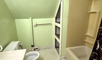 2325 Vt Rte 215 S, Cabot, VT 05647