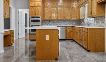117 HUNTINGTON Trce, Anniston, AL 36207