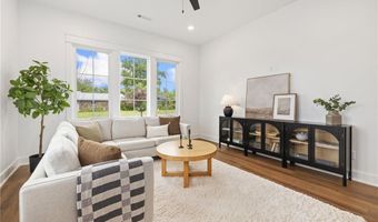 823 NW 14th St, Bentonville, AR 72712