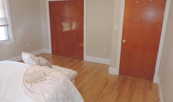 304 S PARKE St, Aberdeen, MD 21001