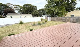 33 ANCHORAGE Blvd, Bayville, NJ 08721