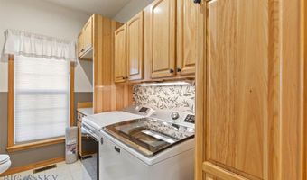 53 Walking Horse Way, Belgrade, MT 59714