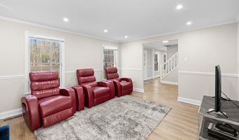 2907 ACCOKEEK Rd W, Accokeek, MD 20607