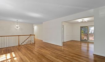 4300 ROBERTS Ave, Annandale, VA 22003