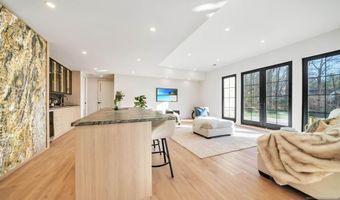 28 Ellens Way, Alpine, NJ 07620