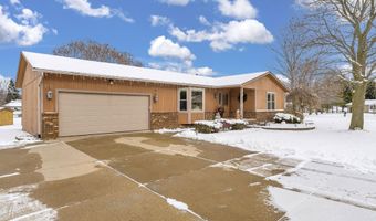 415 W Winds, Almont, MI 48003