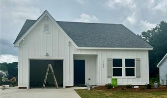 1122 SWIFT St, Auburn, AL 36801