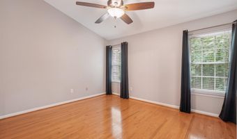 1253 QUAKER HILL Dr, Alexandria, VA 22314