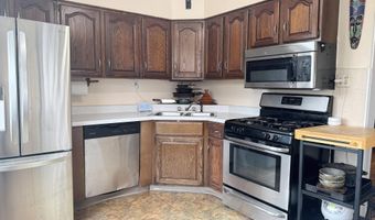 150 Cardinal Ave, Albany, NY 12209