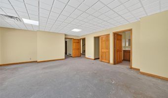 1074 Boone Woods Trl, Augusta, MO 63332