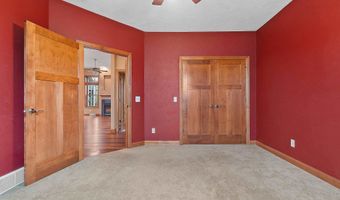 1892 N SUNRISE Ln, Appleton, WI 54913