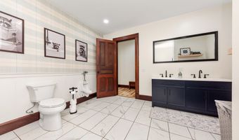 105 E 4th St, Augusta, KY 41002