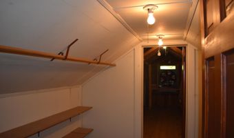 194 Wood Ln, Brandon, VT 05733