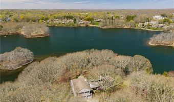 125 Woodruff Ave, Narragansett, RI 02882
