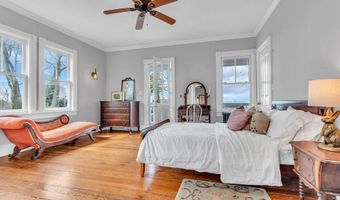 16 7th Ave, Atlantic Highlands, NJ 07716