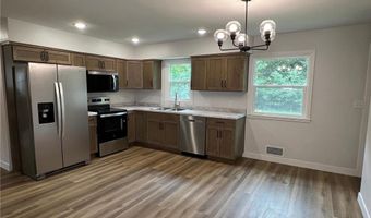 1405 W Clark St, Albert Lea, MN 56007