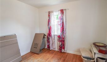 2077 Daniels Ave, Akron, OH 44312