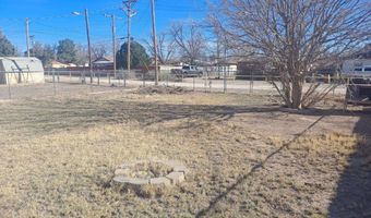 2209 Sandyridge Dr, Carlsbad, NM 88220